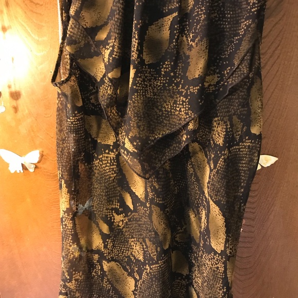 Top - Picture 3 of 3